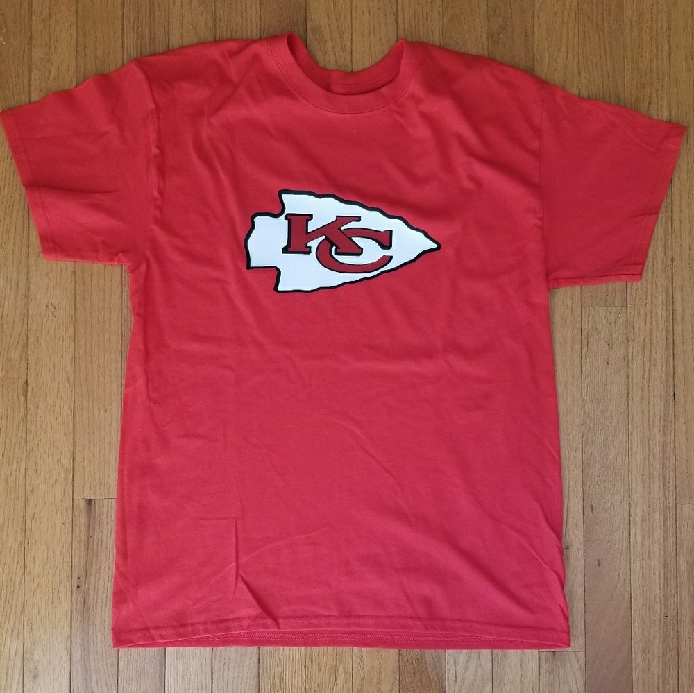BRAND NEW KANSAS CITY UNISEX TEE.